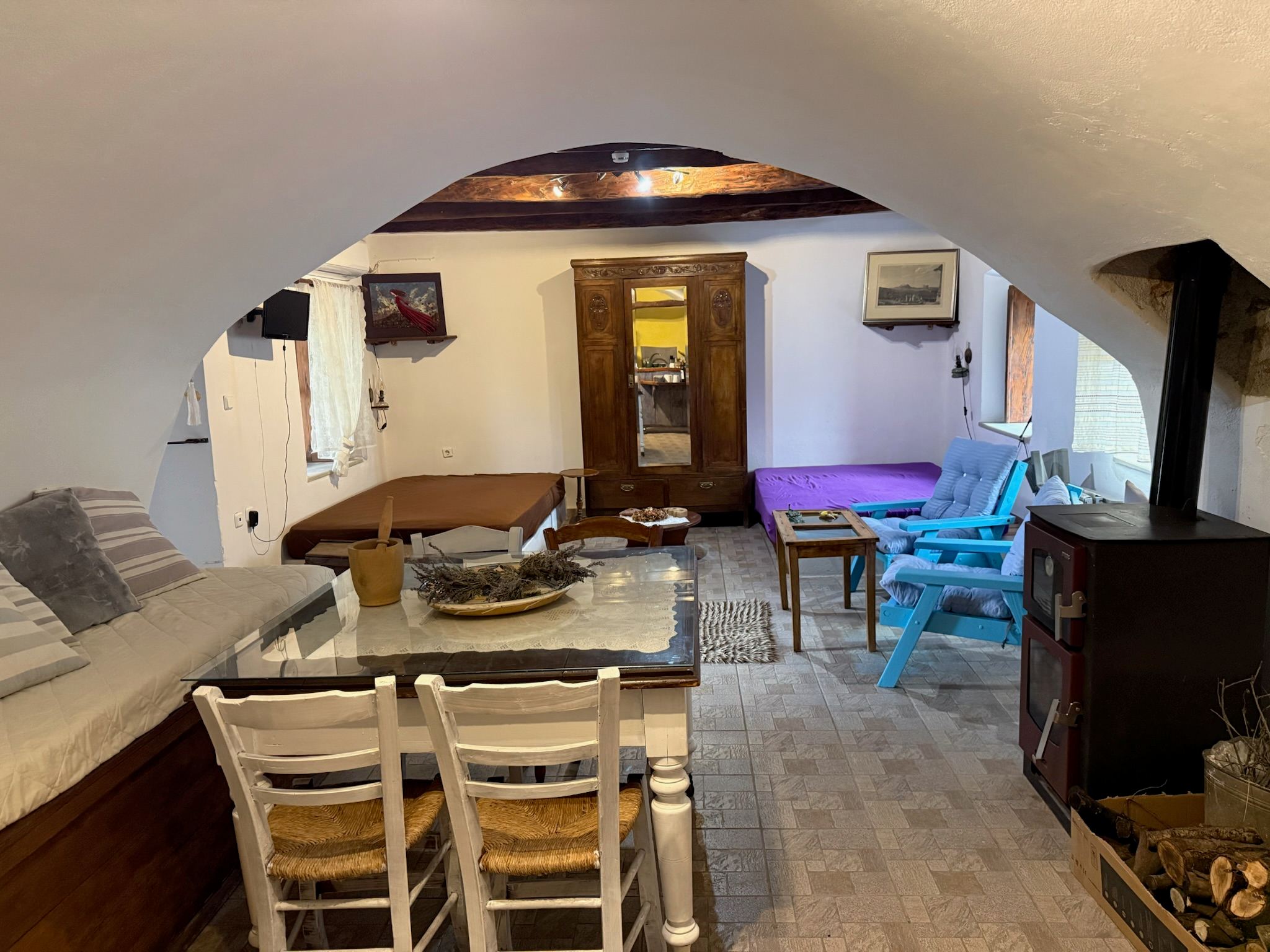 Wide view through the vaulted apartment