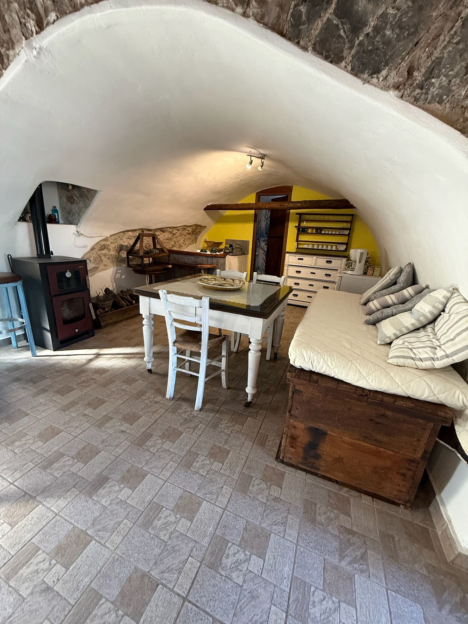 Kitchen, dining and daybed area