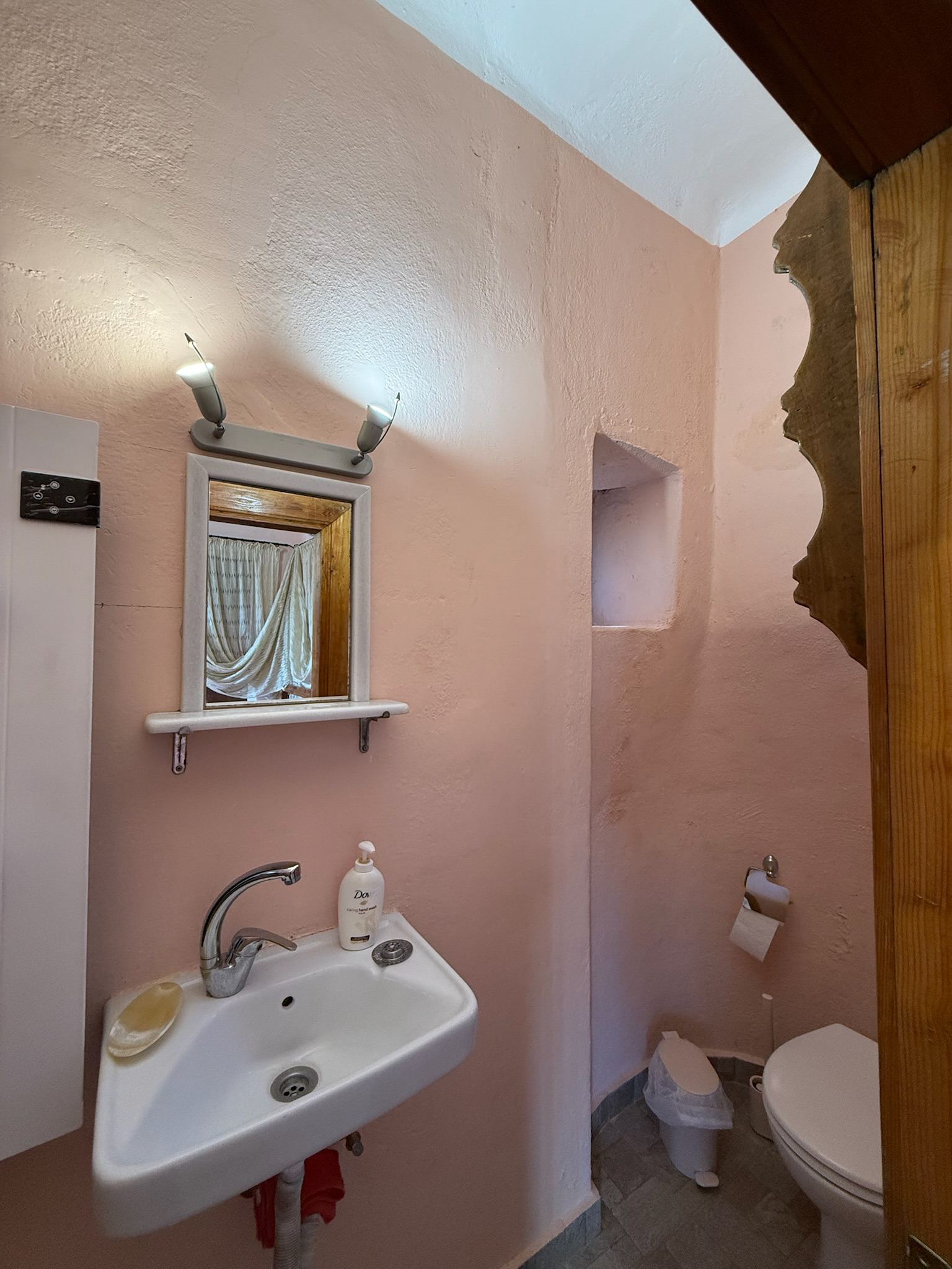 Vintage mirror and basin