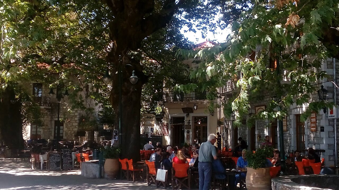 The plane-tree square in Kosmas